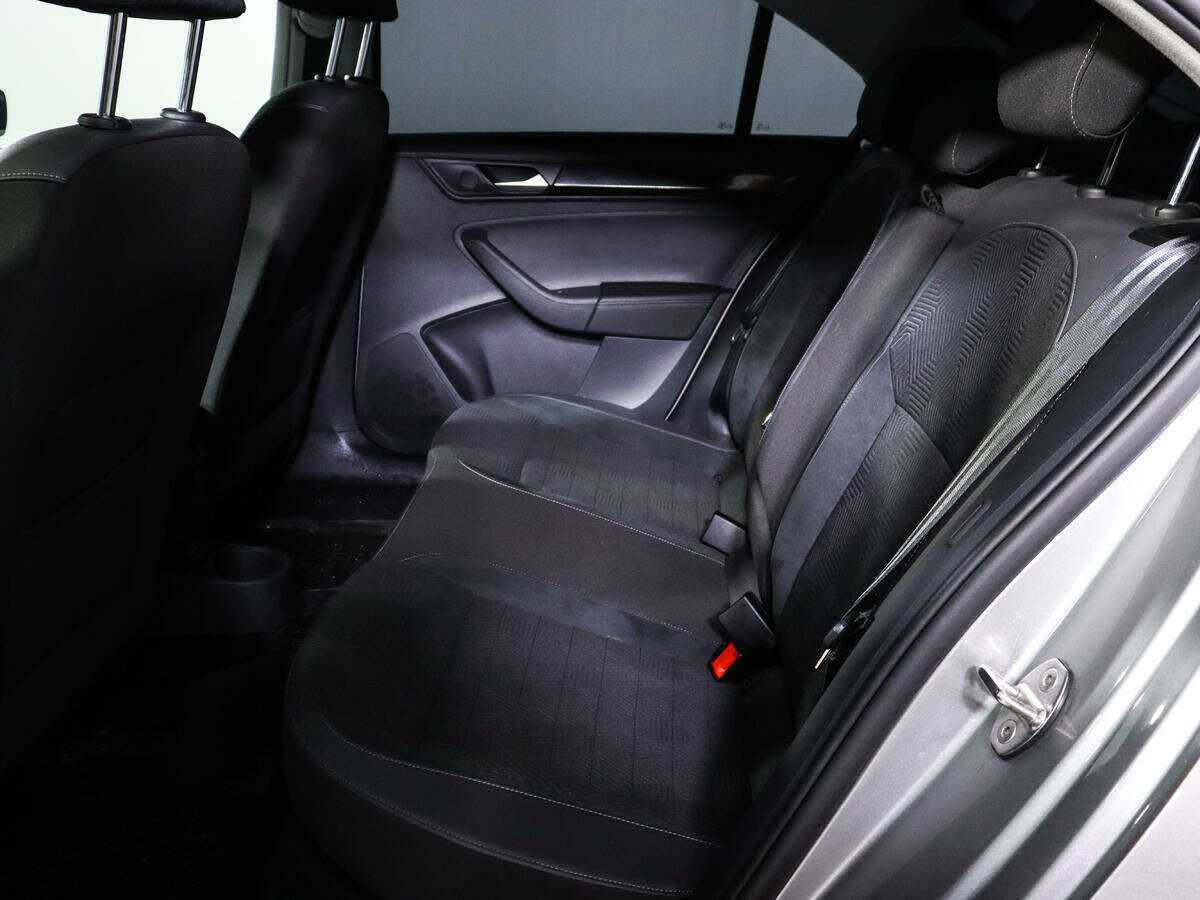 Volkswagen Polo б/у, 2020, Роботизированная. Фото: #9