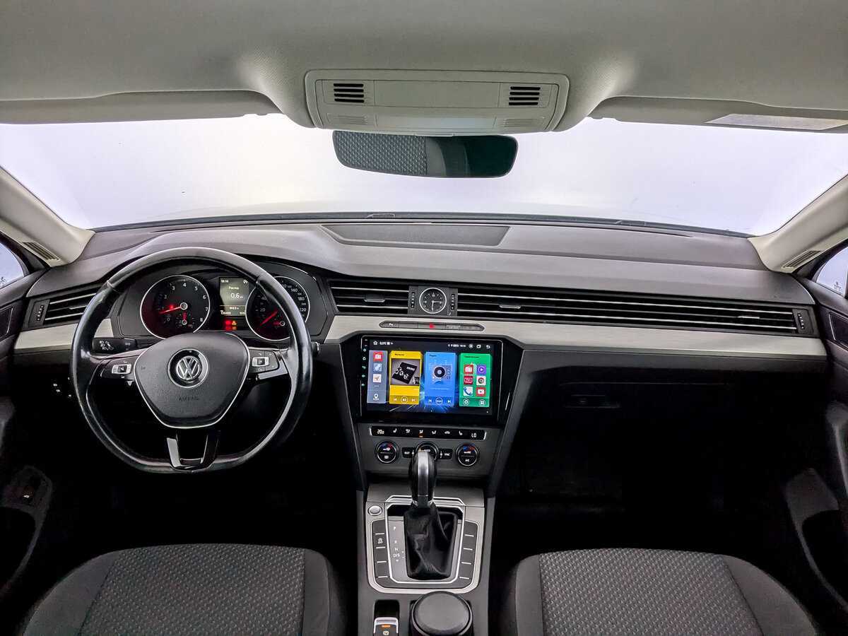 Volkswagen Passat б/у, 2016, Роботизированная. Фото: #13