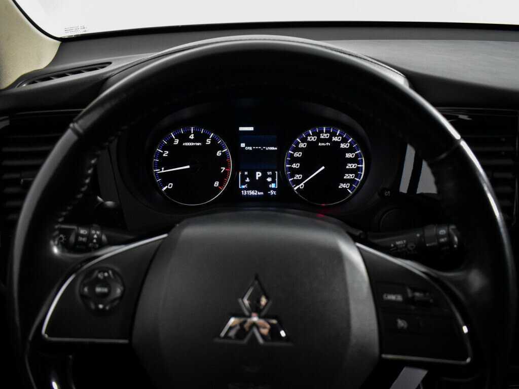 Mitsubishi Outlander б/у, 2017, Вариатор. Фото: #17