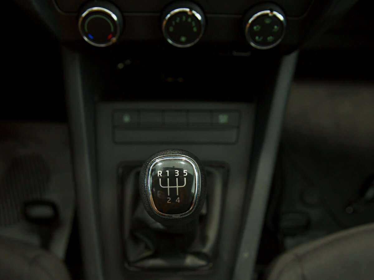 Skoda Octavia б/у, 2019, Механическая. Фото: #10