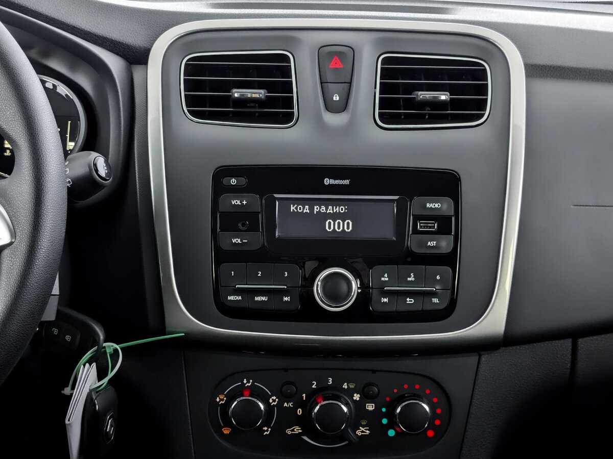 Renault Sandero б/у, 2021, Механическая. Фото: #14