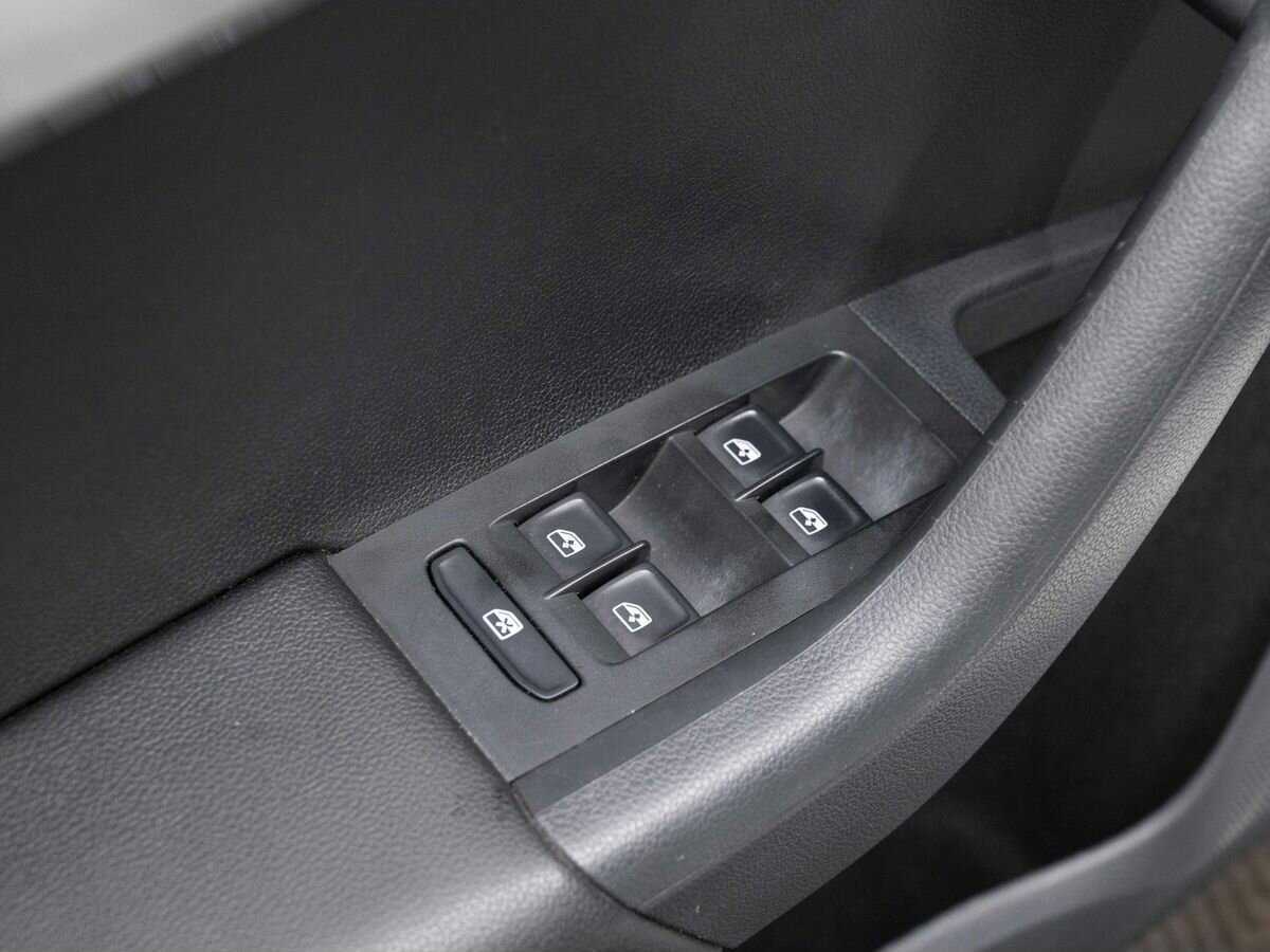 Skoda Octavia б/у, 2019, Механическая. Фото: #15