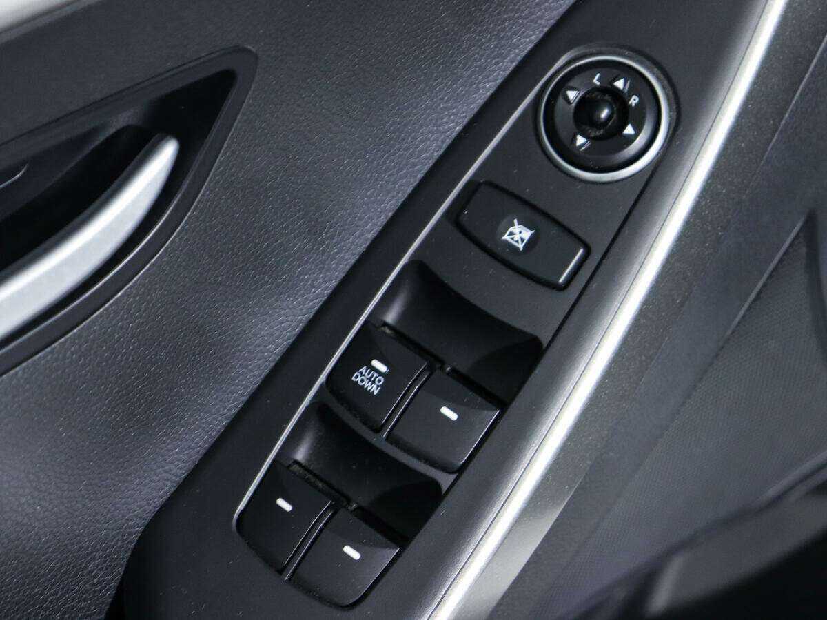 Hyundai i30 б/у, 2013, Автоматическая. Фото: #12