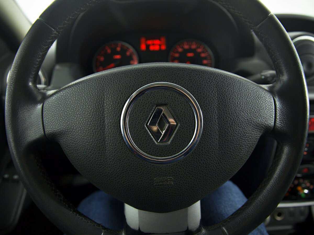 Renault Duster б/у, 2012, Механическая. Фото: #14