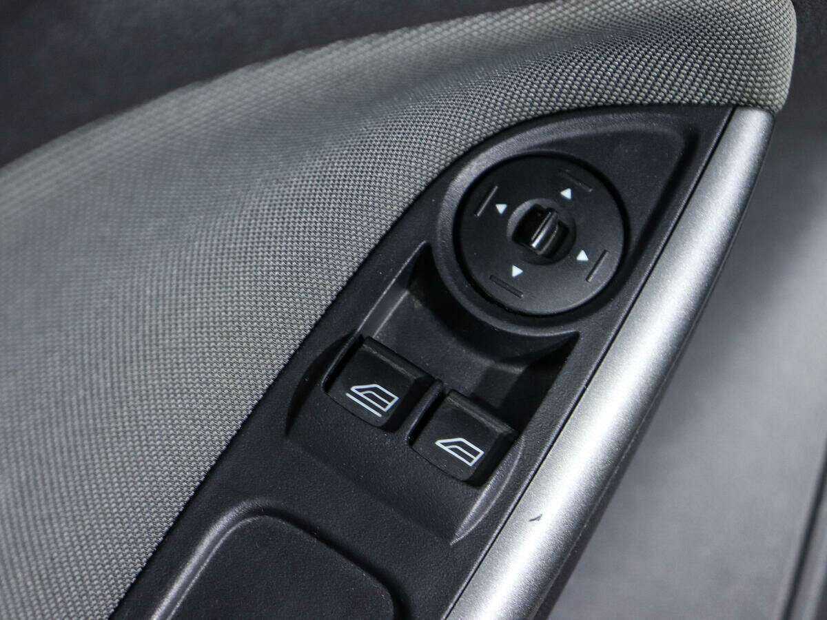 Ford Focus б/у, 2012, Механическая. Фото: #15