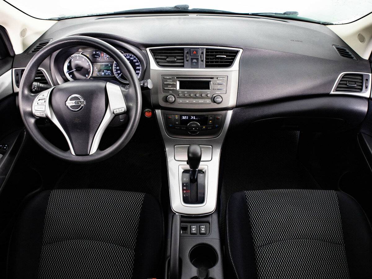 Nissan Tiida б/у, 2015, Вариатор. Фото: #7
