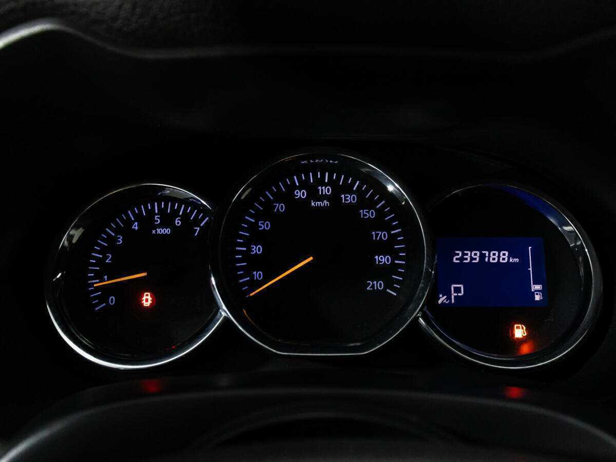 Renault Duster б/у, 2018, Автоматическая. Фото: #11