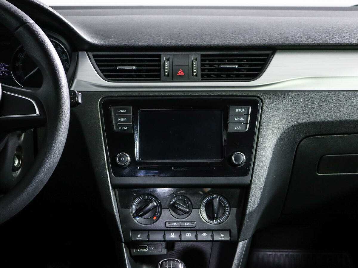 Skoda Rapid б/у, 2019, Механическая. Фото: #12