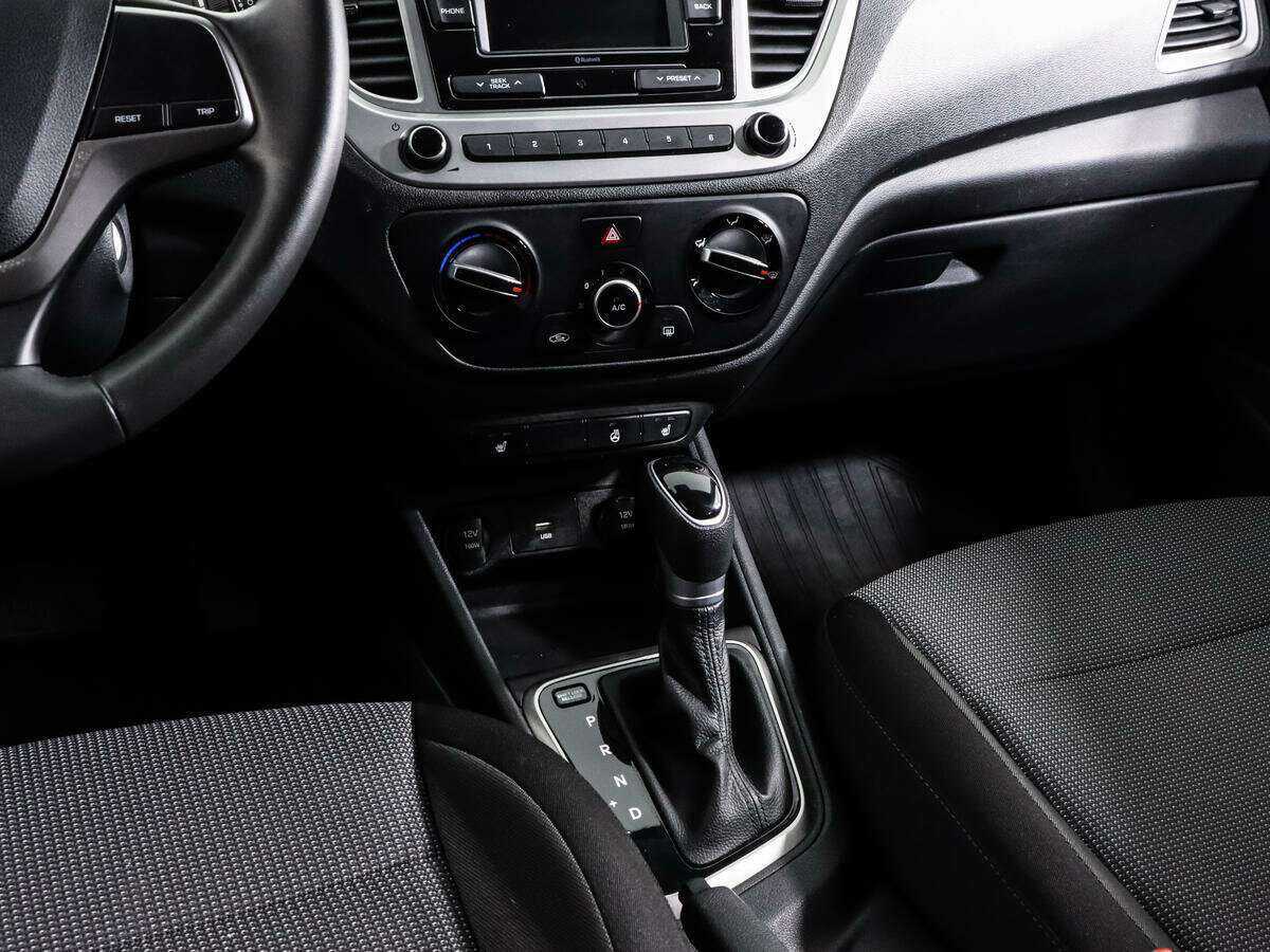 Hyundai Solaris б/у, 2021, Автоматическая. Фото: #10