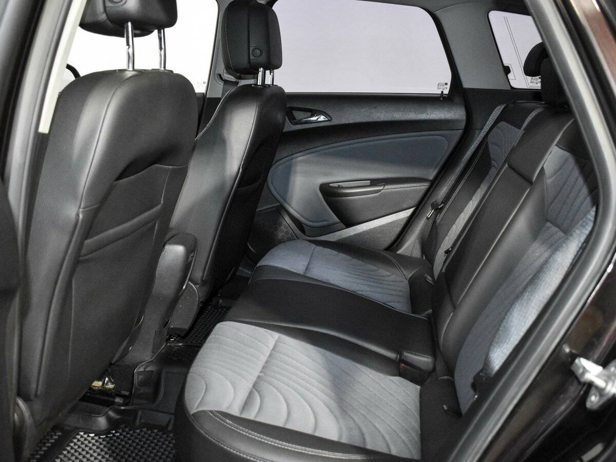 Opel Astra б/у, 2013, Автоматическая. Фото: #11