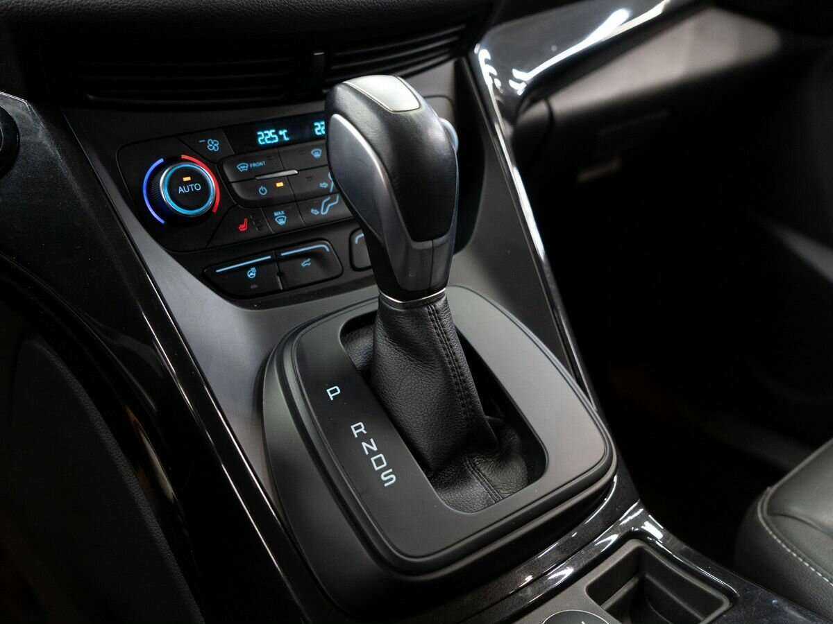 Ford Kuga б/у, 2017, Автоматическая. Фото: #13
