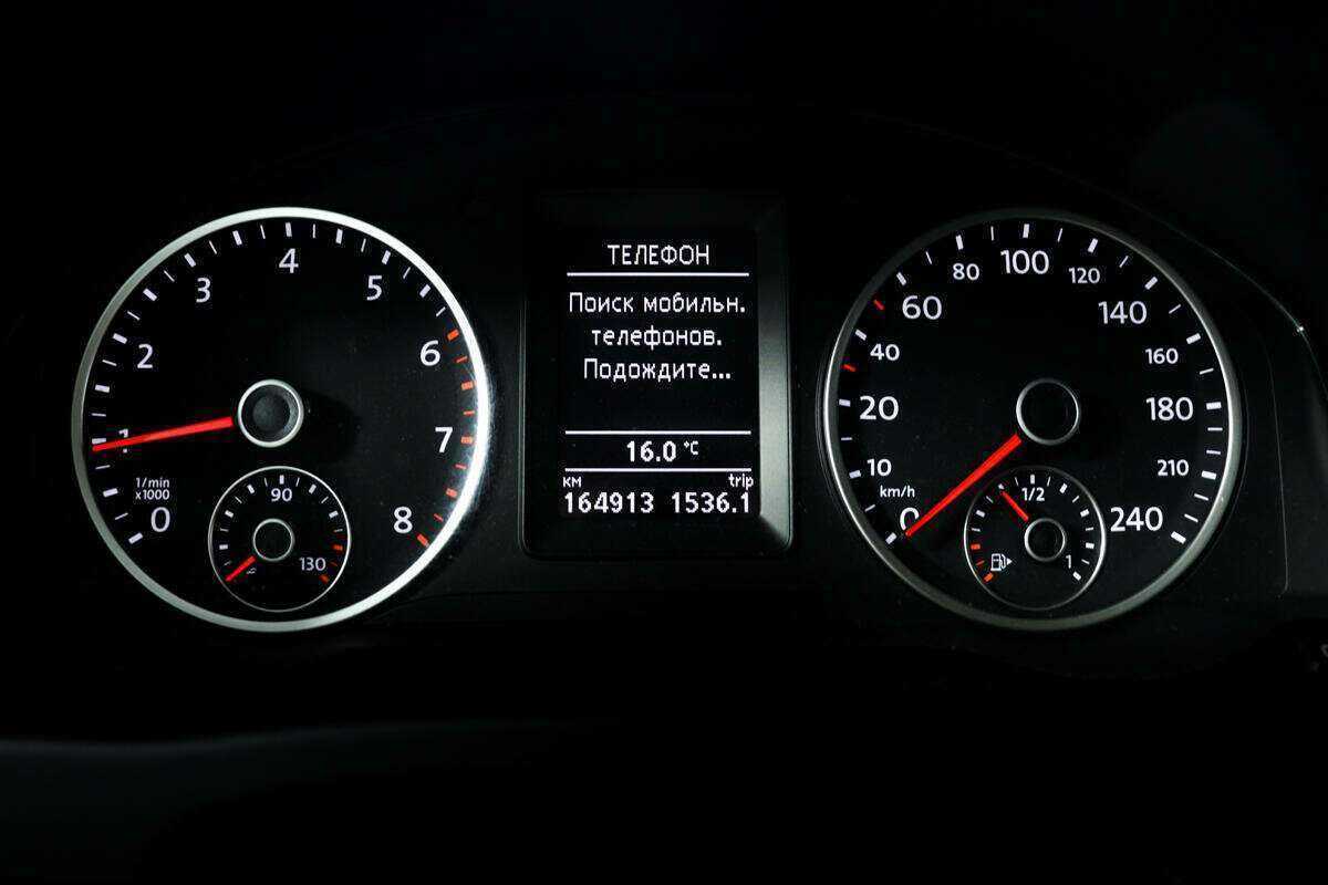 Volkswagen Tiguan б/у, 2013, Автоматическая. Фото: #9