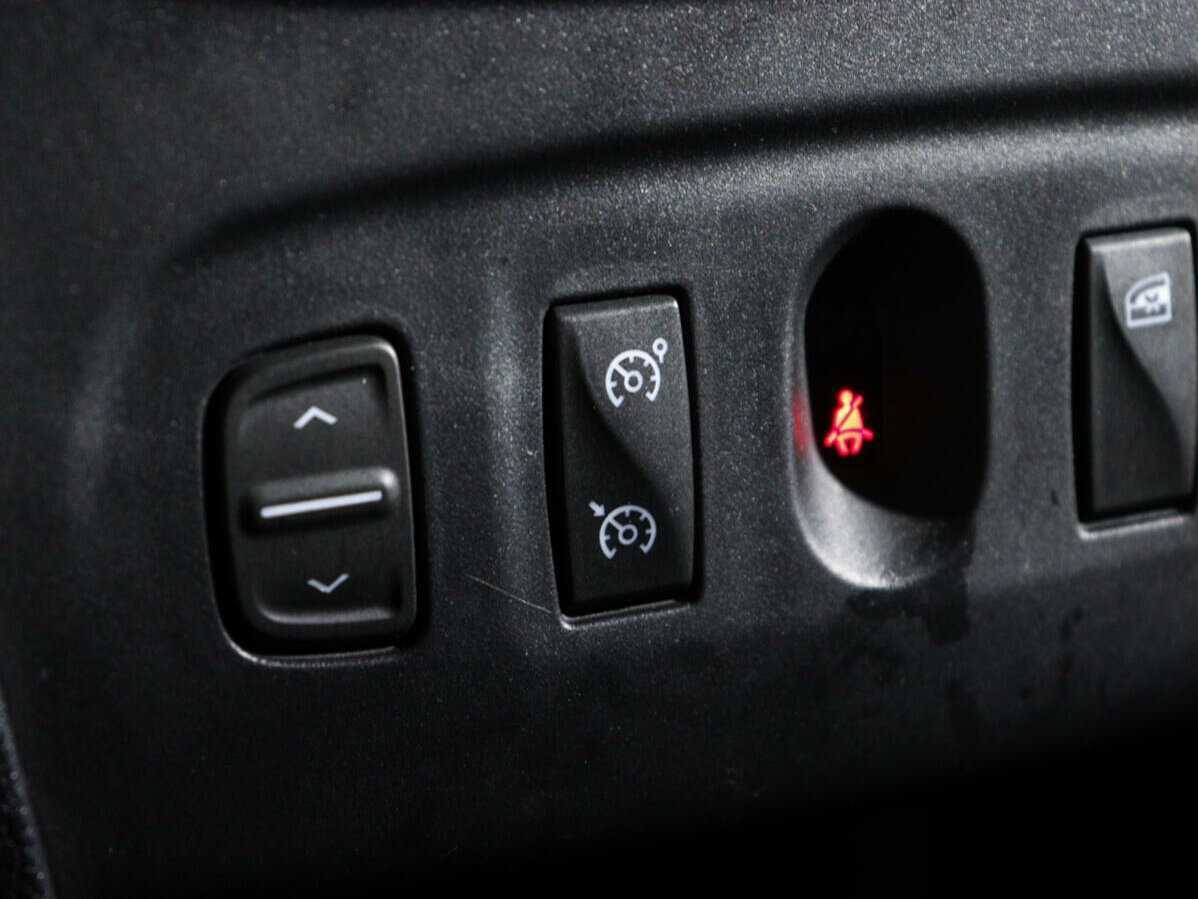 Renault Sandero б/у, 2018, Механическая. Фото: #12