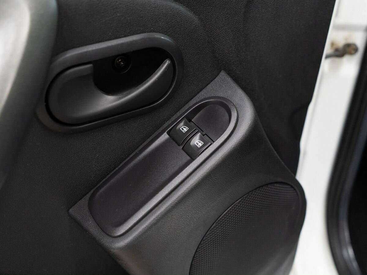 Renault Duster б/у, 2015, Механическая. Фото: #13