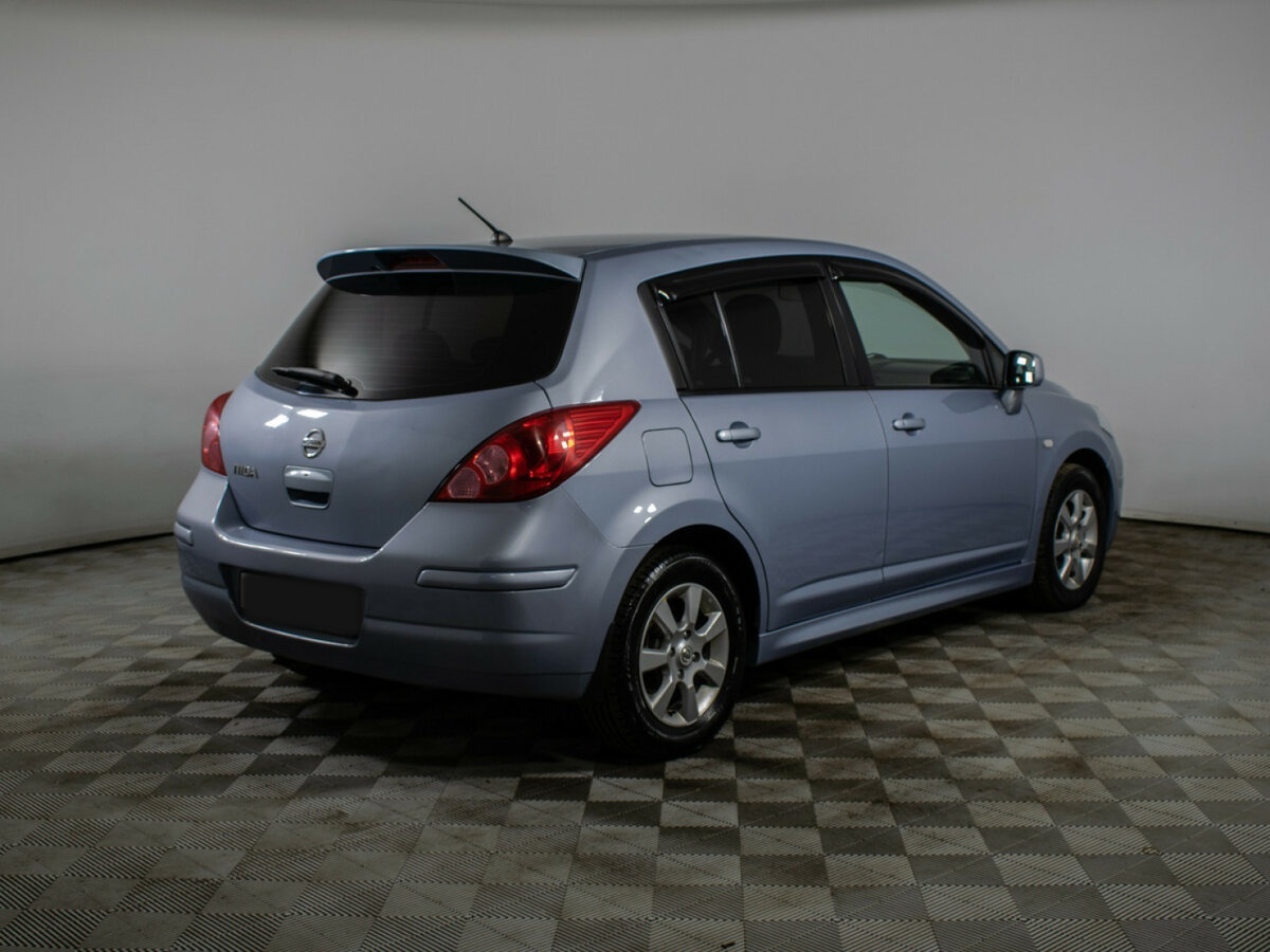 Nissan Tiida б/у, 2013, Автоматическая. Фото: #4