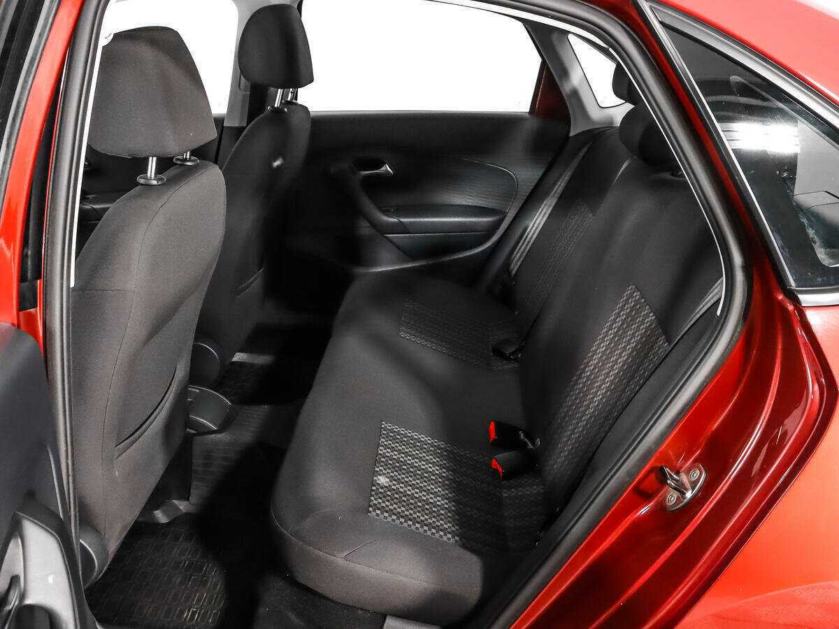 Volkswagen Polo б/у, 2016, Автоматическая. Фото: #9