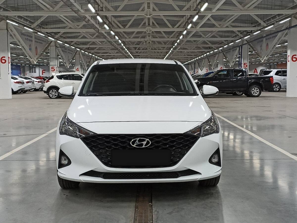 Hyundai Solaris б/у, 2021, Автоматическая. Фото: #1