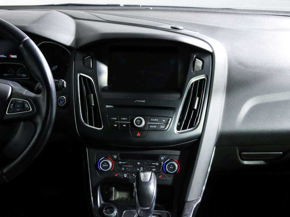 Ford Focus б/у, 2016, Автоматическая. Фото: #9