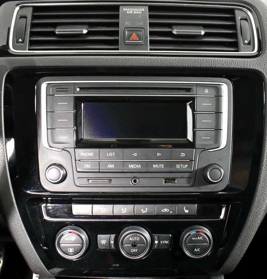 Volkswagen Jetta б/у, 2016, Роботизированная. Фото: #10