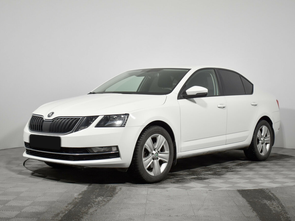 Skoda Octavia б/у, 2018, Роботизированная. Посмотреть фото