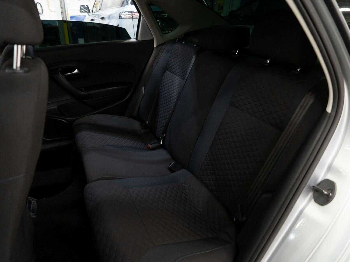 Volkswagen Polo б/у, 2019, Механическая. Фото: #6