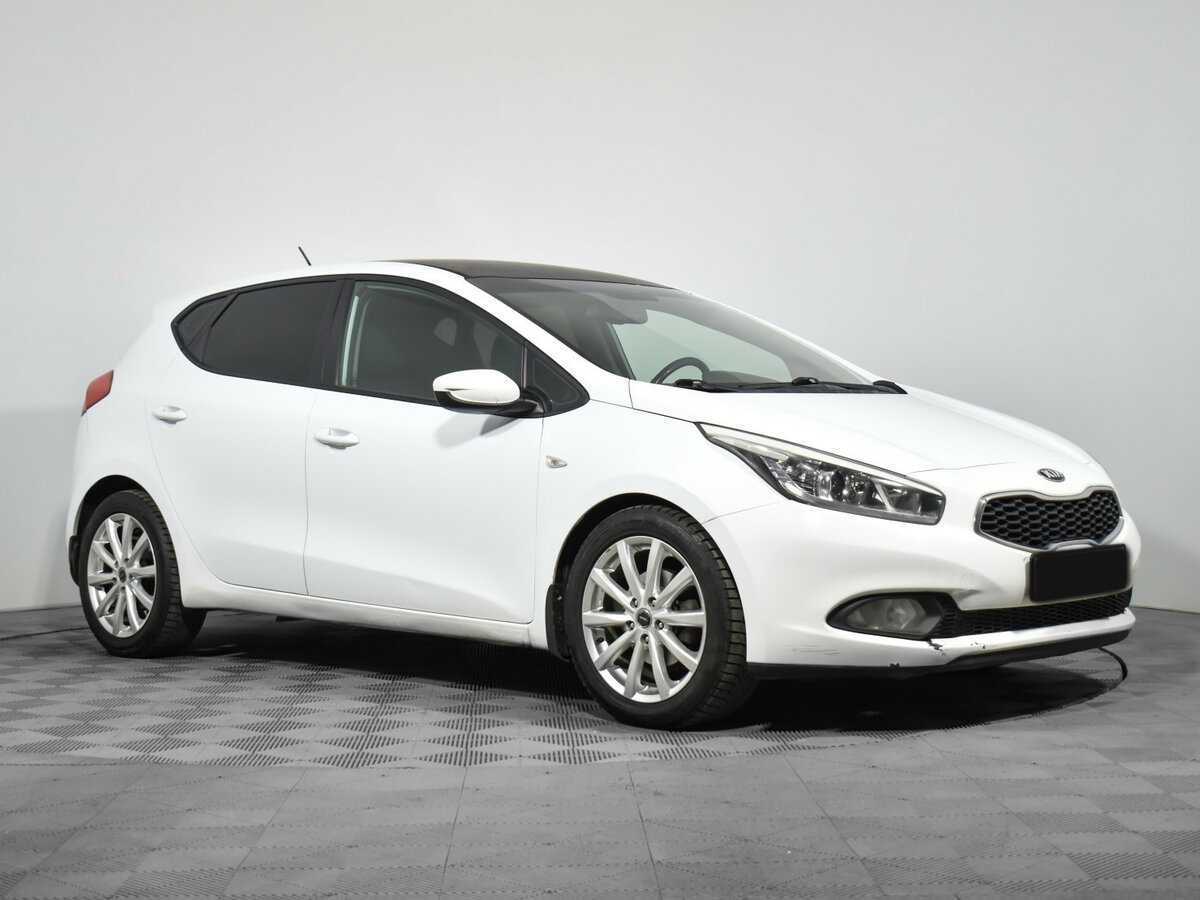 Kia Ceed б/у, 2012, Автоматическая. Фото: #2