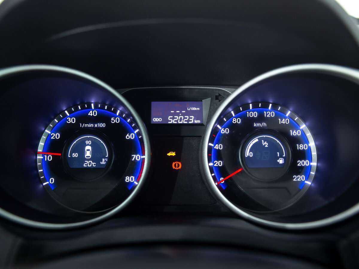 Hyundai ix35 б/у, 2015, Механическая. Фото: #10