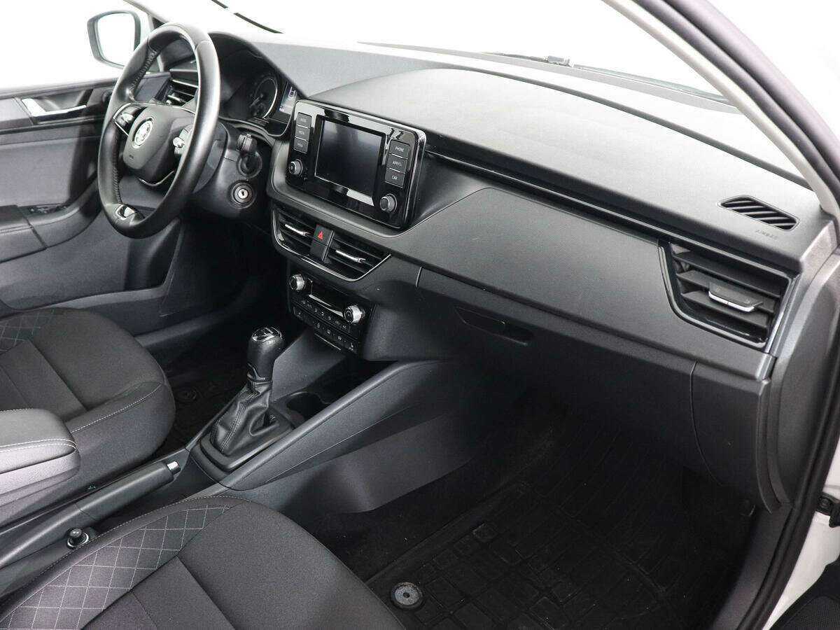 Skoda Rapid б/у, 2020, Автоматическая. Фото: #8