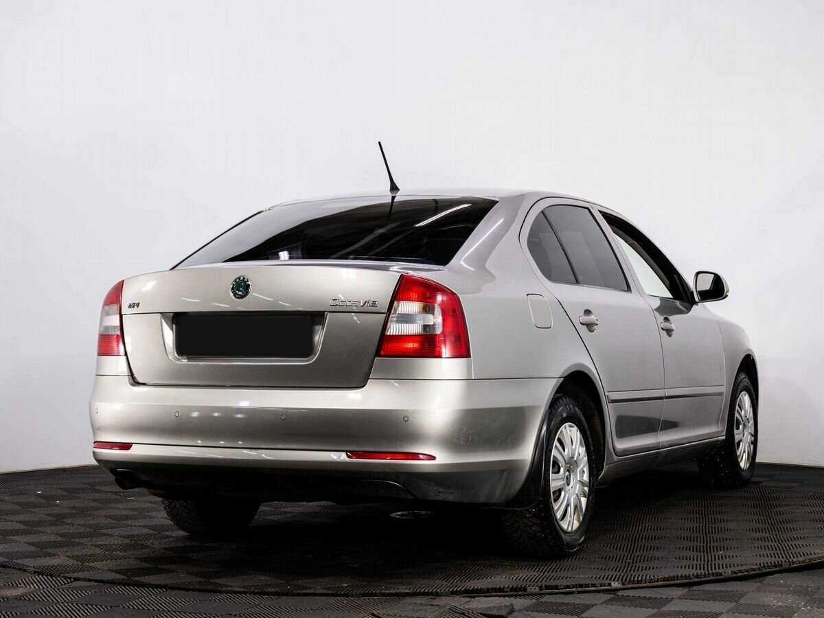 Skoda Octavia б/у, 2012, Механическая. Фото: #5