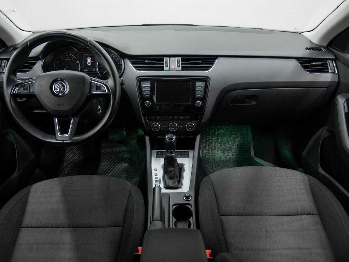 Skoda Octavia б/у, 2016, Роботизированная. Фото: #9