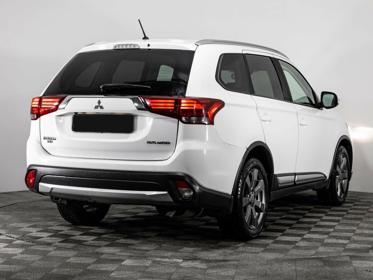 Mitsubishi Outlander б/у, 2016, Вариатор. Фото: #3