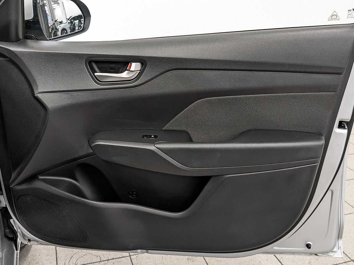 Hyundai Solaris б/у, 2018, Автоматическая. Фото: #23