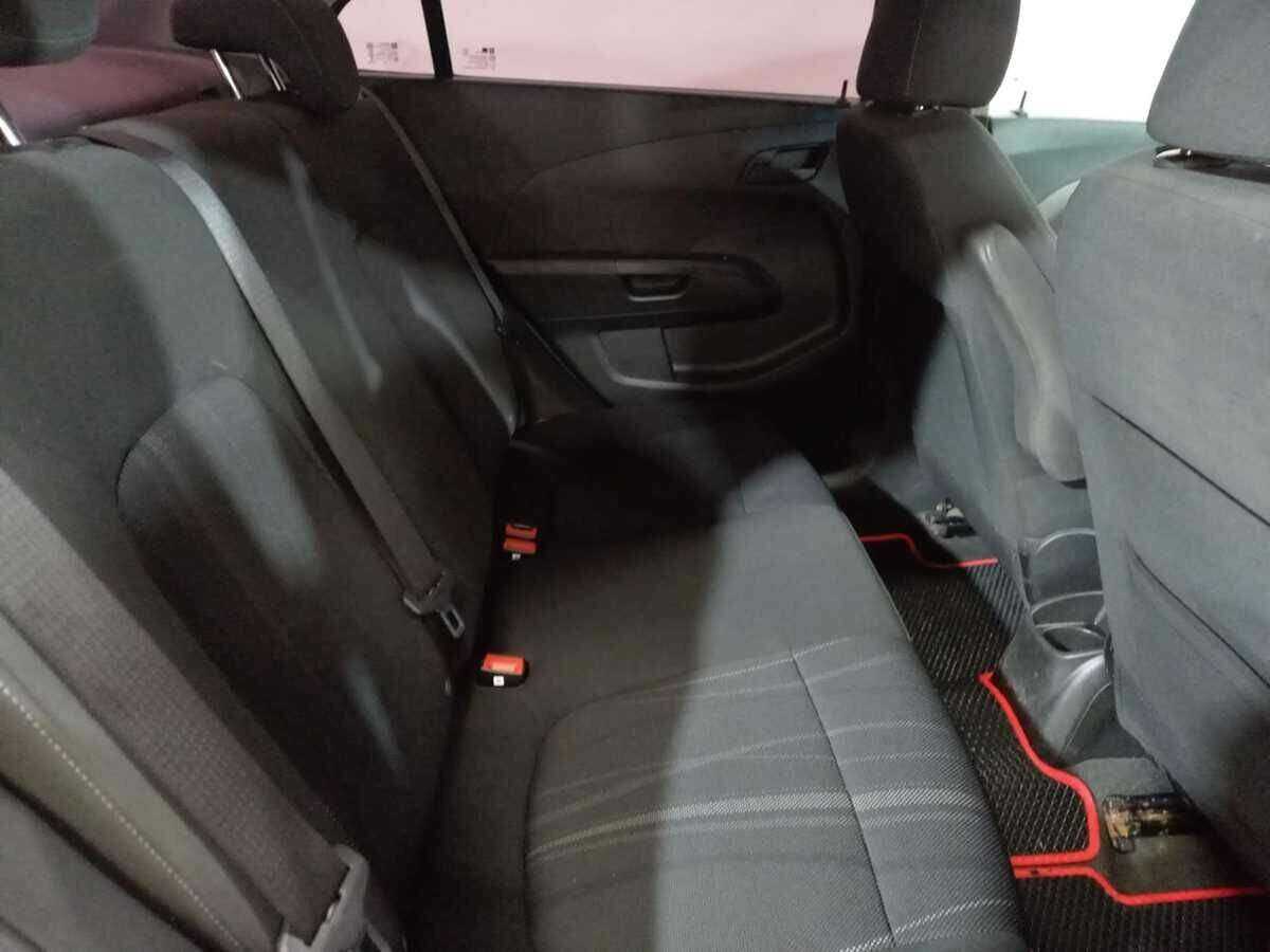 Chevrolet Aveo б/у, 2013, Автоматическая. Фото: #9