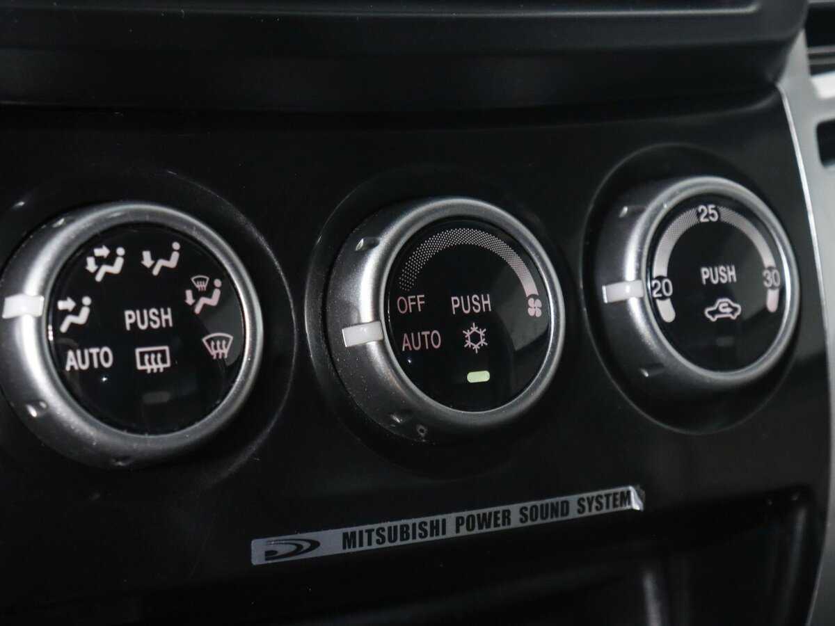 Mitsubishi Pajero Sport б/у, 2012, Автоматическая. Фото: #13