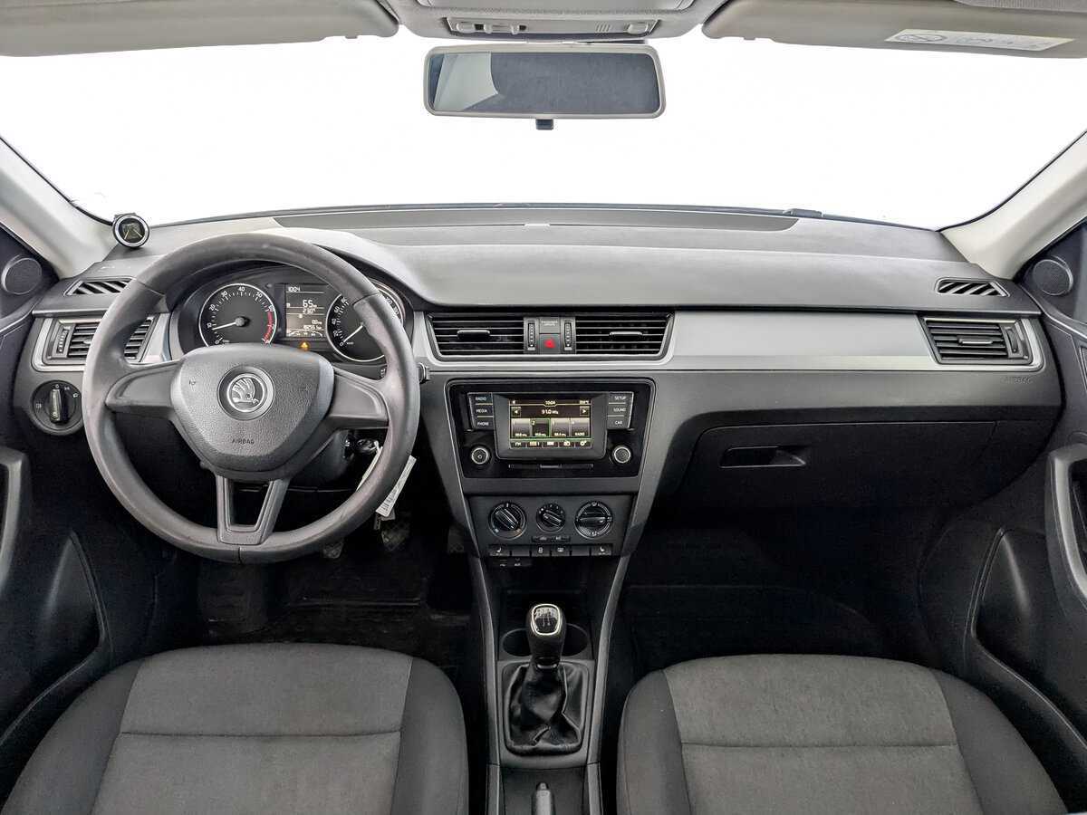 Skoda Rapid б/у, 2017, Механическая. Фото: #13