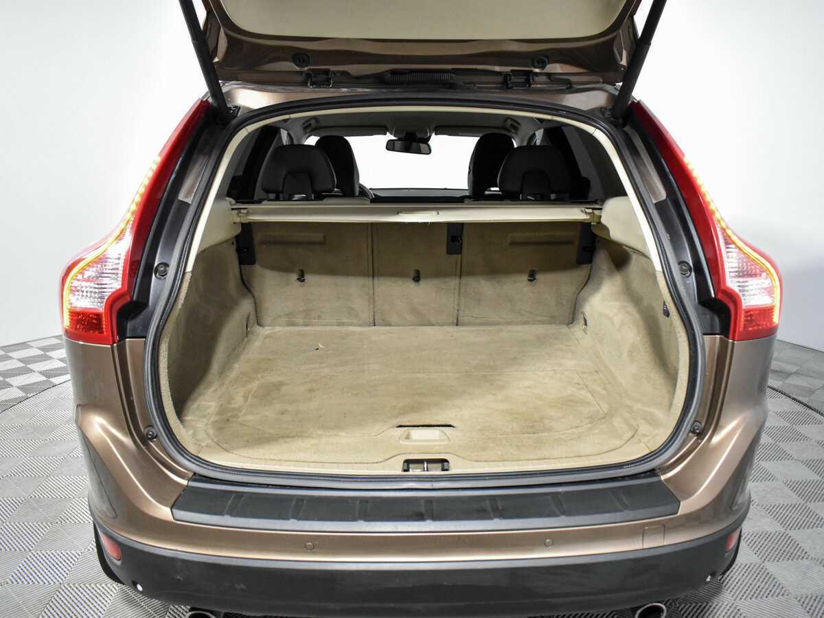 Volvo XC60 б/у, 2012, Автоматическая. Фото: #12