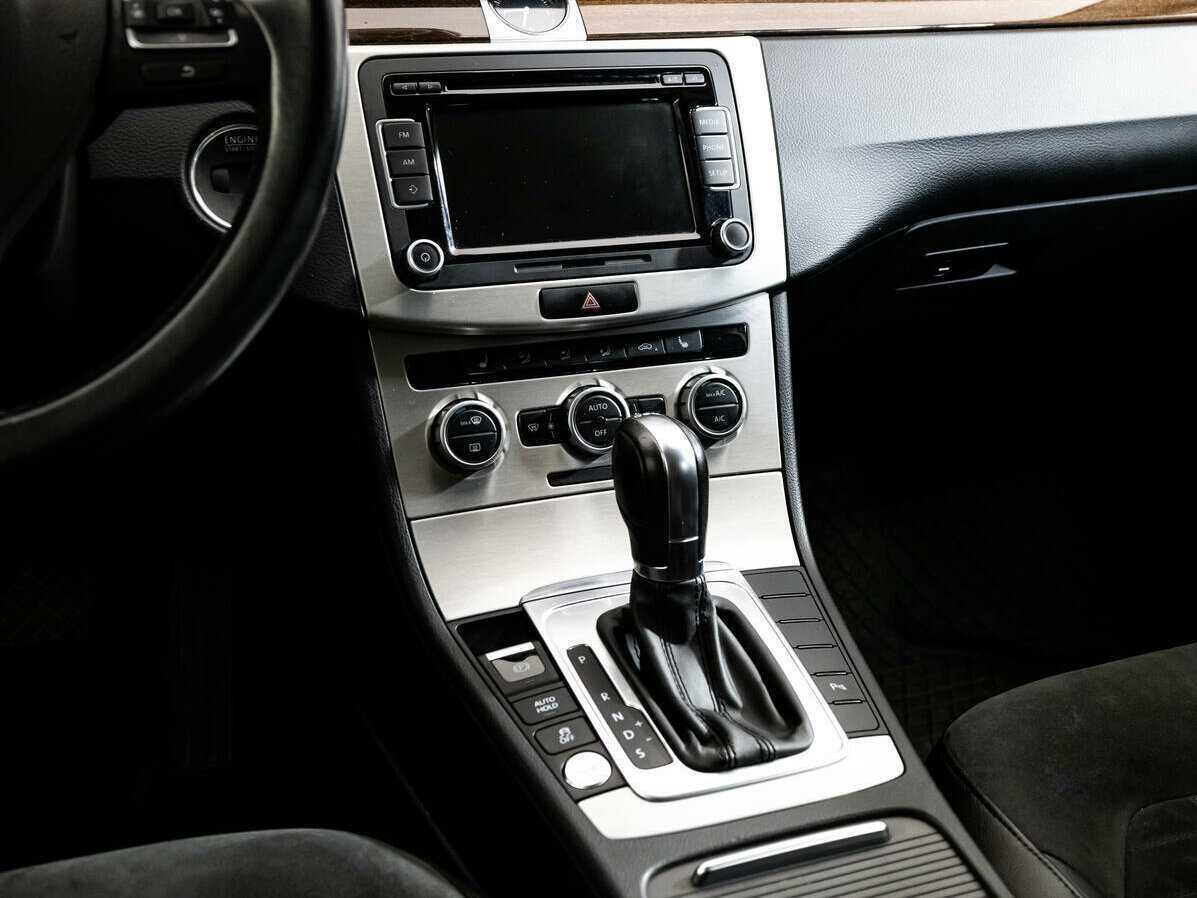 Volkswagen Passat б/у, 2013, Роботизированная. Фото: #9