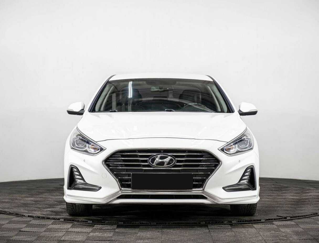 Hyundai Sonata б/у, 2017, Автоматическая. Фото: #1