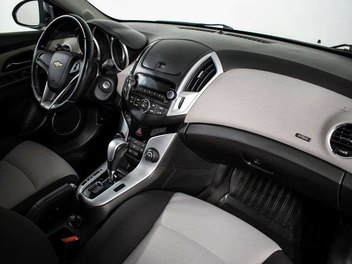 Chevrolet Cruze б/у, 2013, Автоматическая. Фото: #5