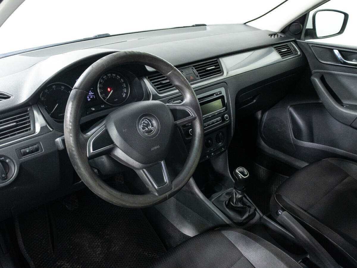 Skoda Rapid б/у, 2014, Механическая. Фото: #10