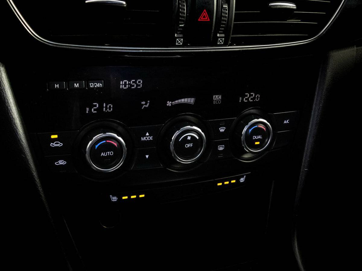 Mazda 6 б/у, 2014, Автоматическая. Фото: #12