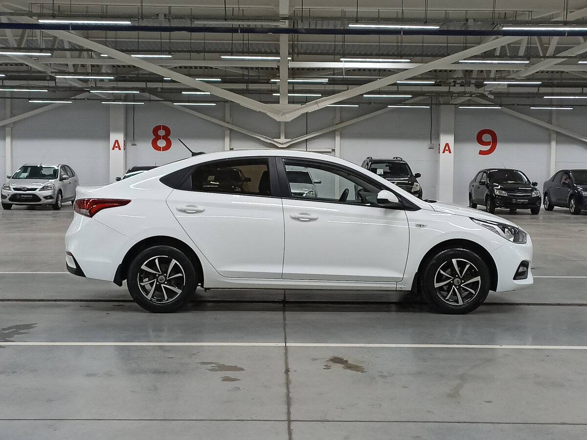 Hyundai Solaris б/у, 2017, Автоматическая. Фото: #3