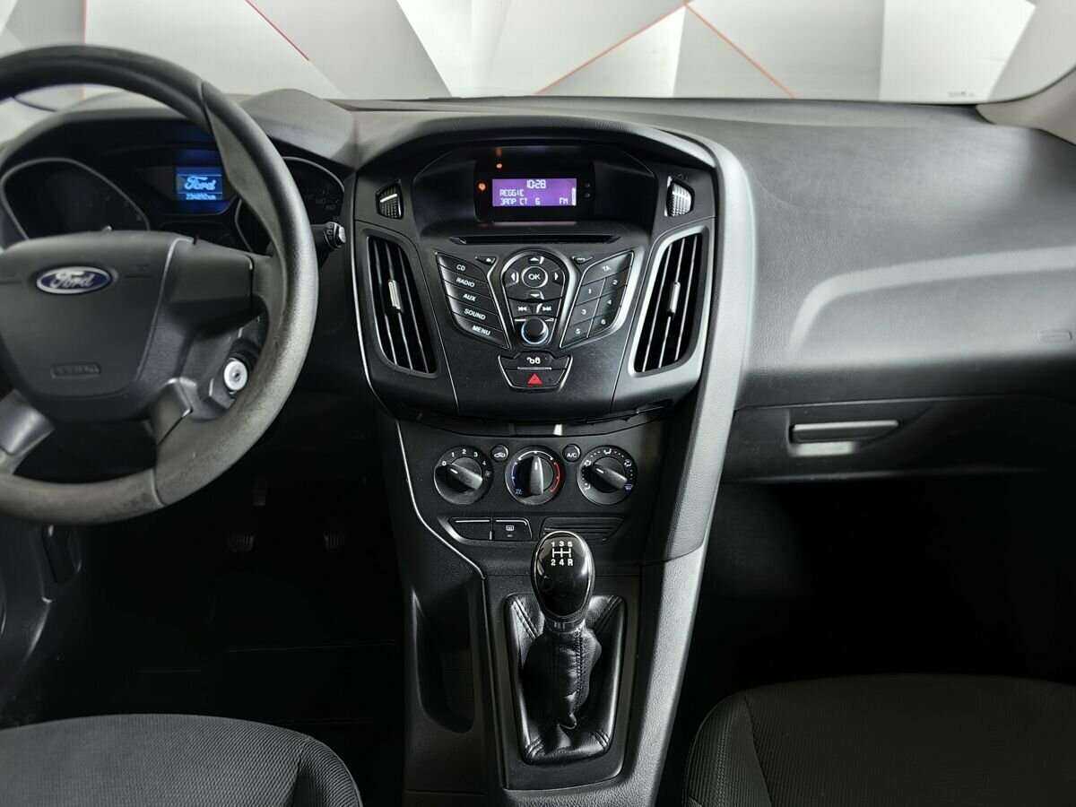 Ford Focus б/у, 2012, Механическая. Фото: #10