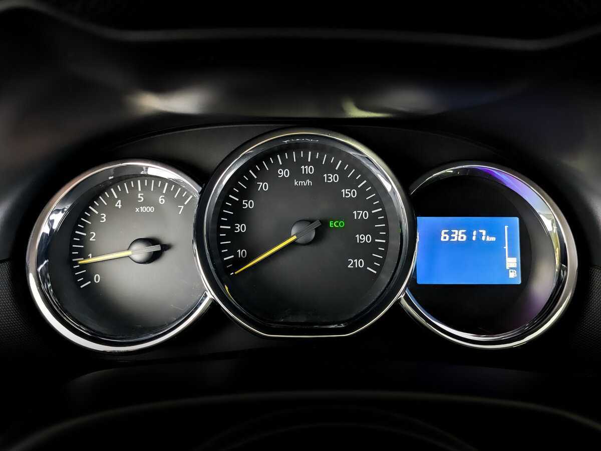 Renault Duster б/у, 2016, Механическая. Фото: #10