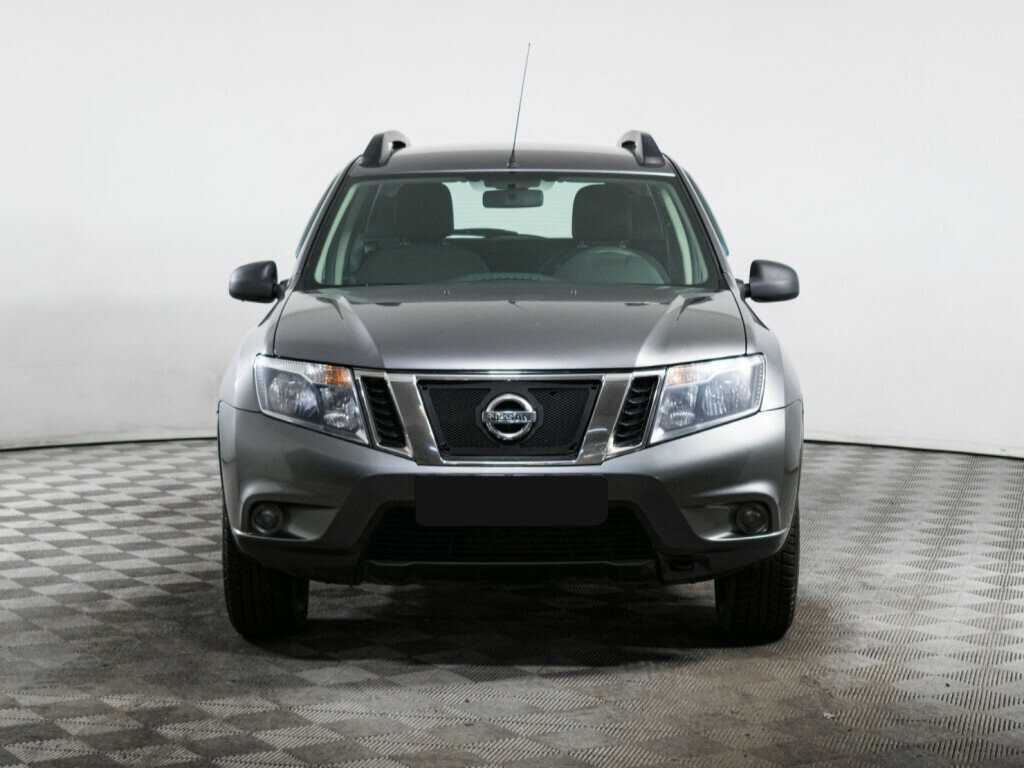 Nissan Terrano б/у, 2020, Механическая. Фото: #1