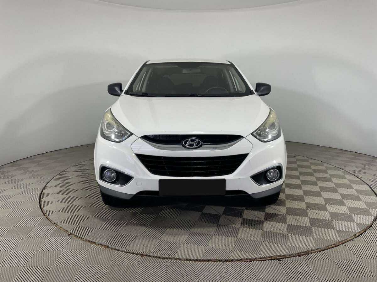Hyundai ix35 б/у, 2013, Механическая. Фото: #1