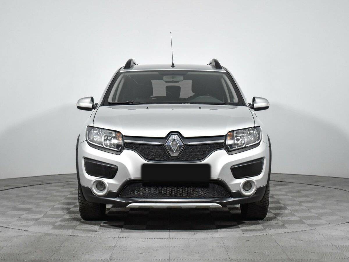 Renault Sandero б/у, 2017, Автоматическая. Фото: #1