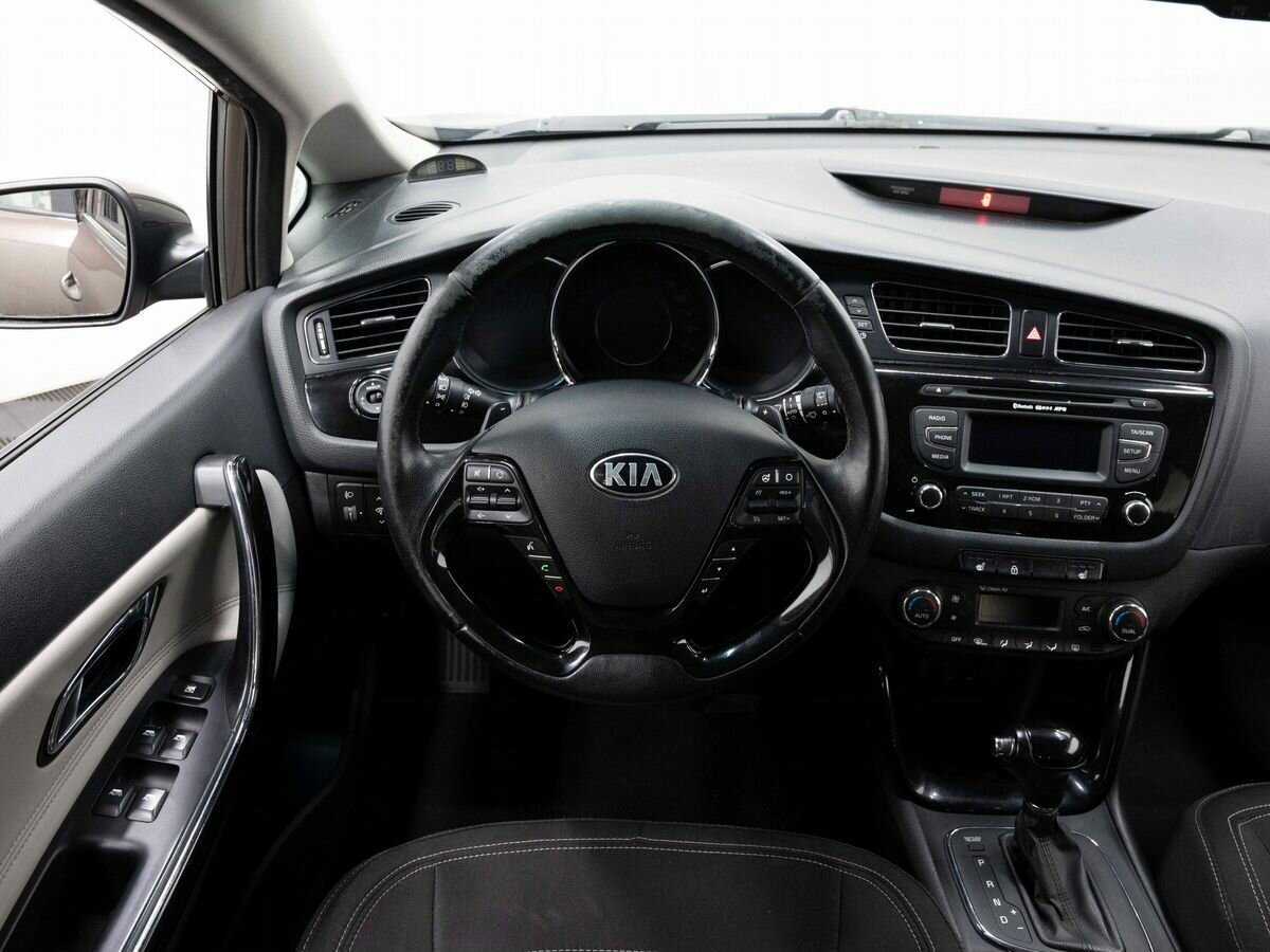 Kia Ceed б/у, 2013, Автоматическая. Фото: #13