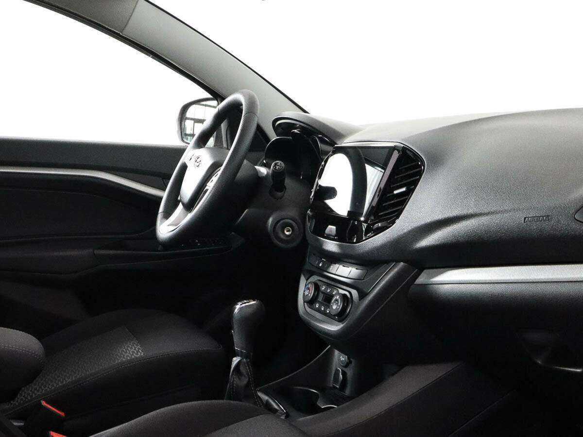 Lada (ВАЗ) Vesta б/у, 2021, Механическая. Фото: #6