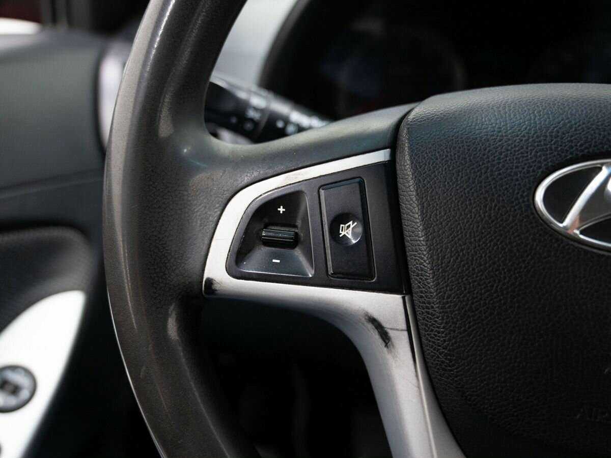 Hyundai Solaris б/у, 2012, Автоматическая. Фото: #15